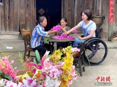 轮椅上的“奔跑者” 湖南